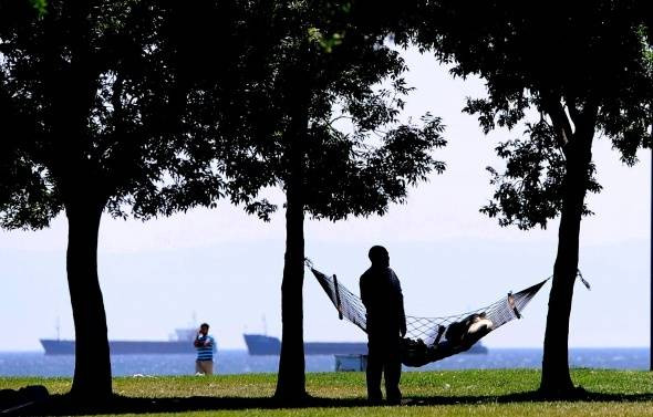 İstanbul'da nefes almak mümkün değil! Nem oranı rekor üstüne rekor kırdı - Resim: 2